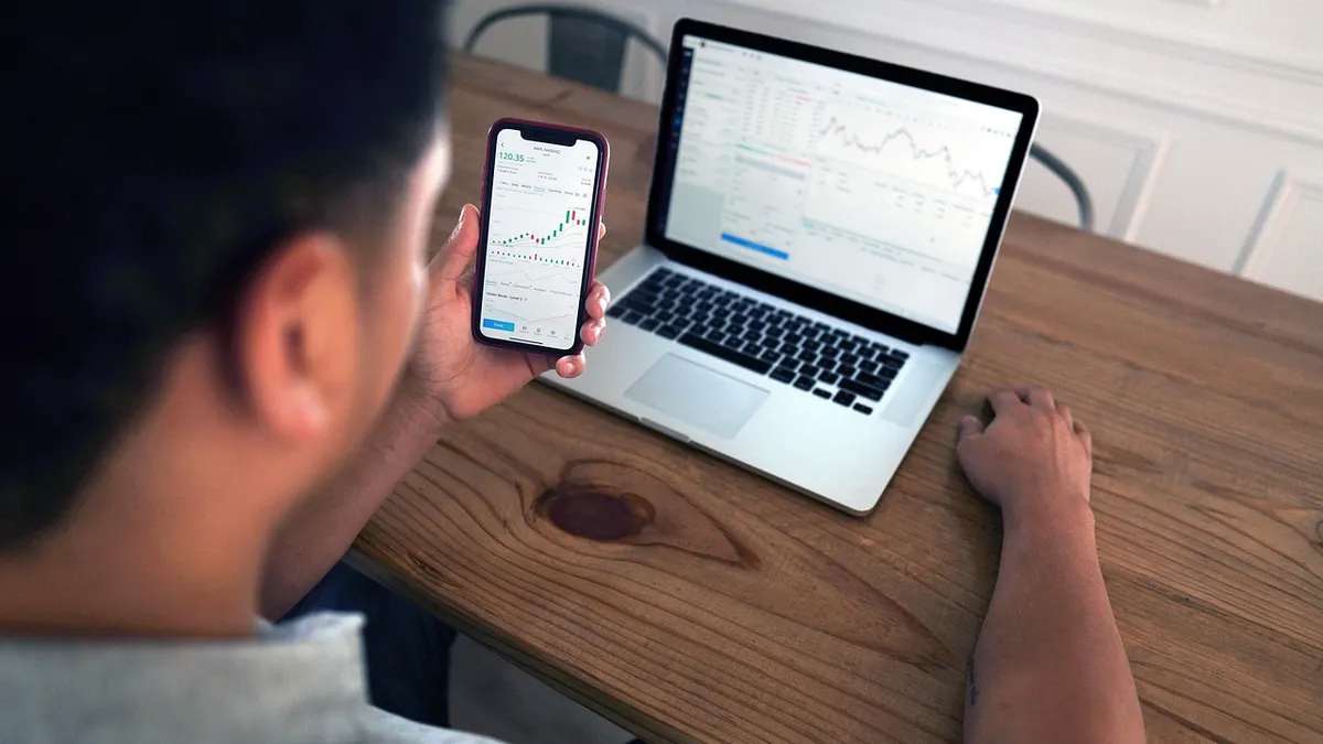 top-ranked trading signal providers comparison for Australian traders — Crazii JTVertex