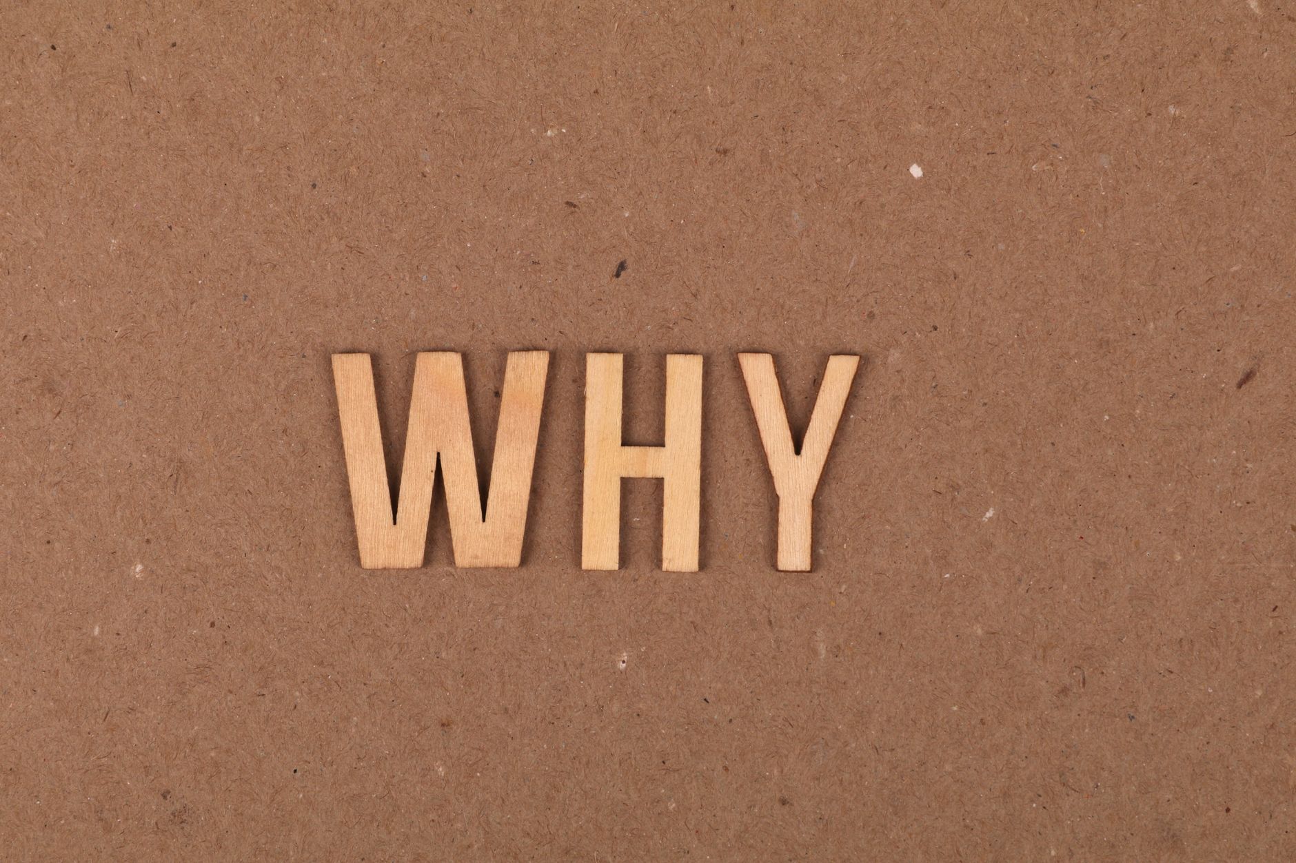Why do most crypto signal groups fail serious traders — and what does work?
